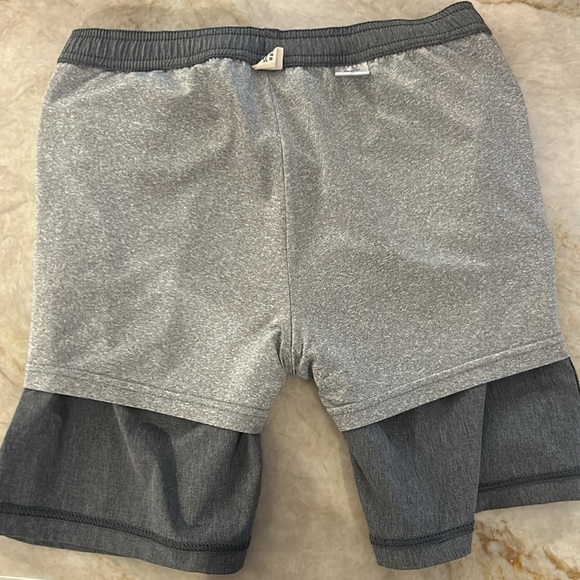Fair Harbor youth shorts xl - Picture 6 of 6